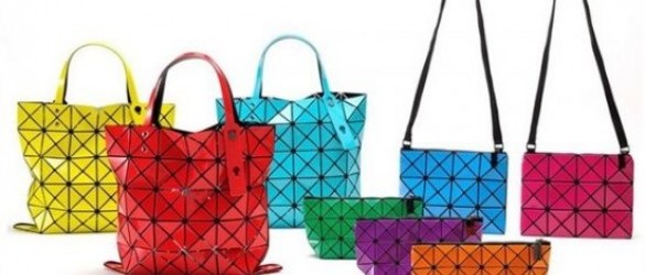 Issey Miyake- Bolsos