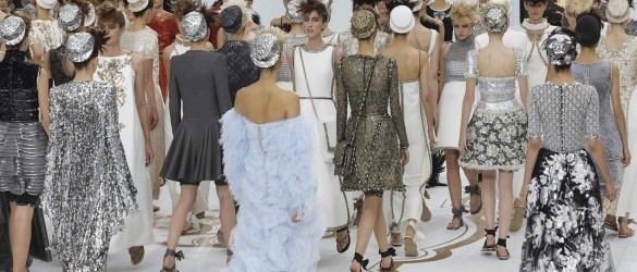 Making-of the CHANEL Fall-Winter 2014/15 Haute Couture Collection